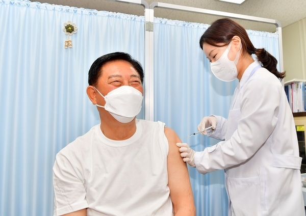 장성군 소식 — 장성군 “60세 이상, 18세 이하 군민 독감 백신 접종 지원”